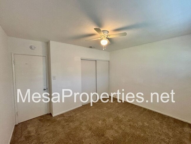 Building Photo - 1481 N Grove Ave