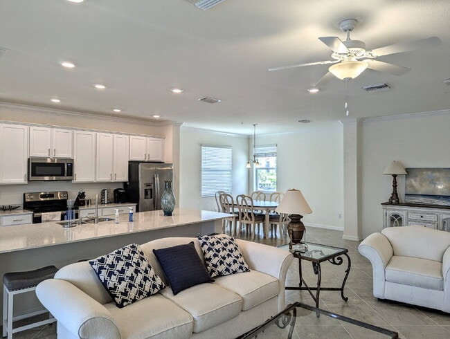 Building Photo - 923 Tidewater Shores Loop