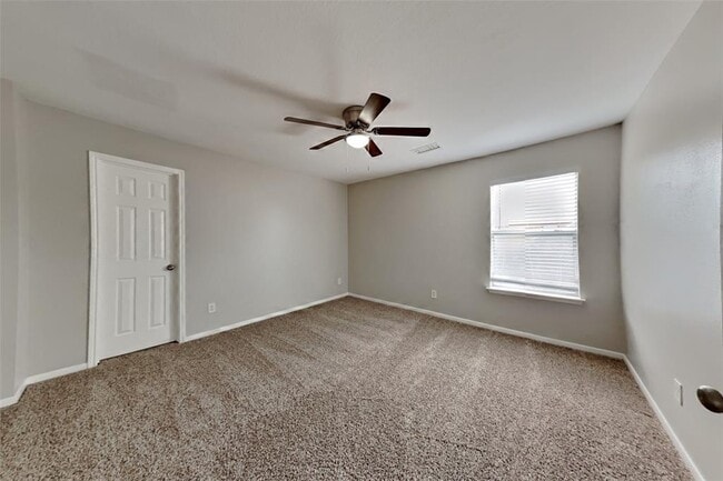 Building Photo - 2331 Trotter Dr