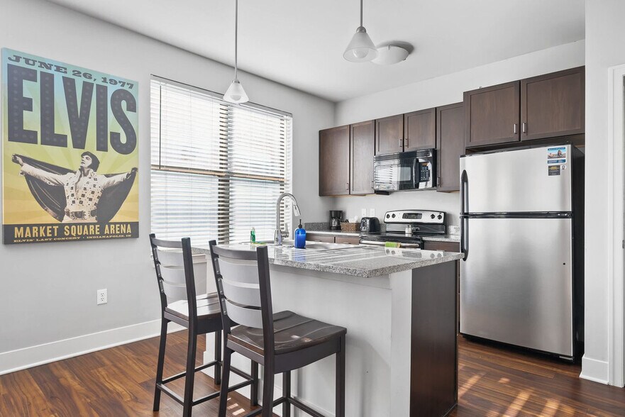 Building Photo - 235 S Delaware St