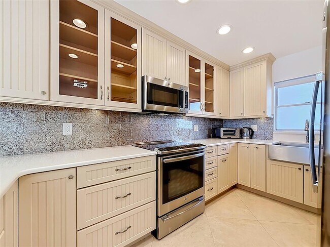 Building Photo - 4950 Gulf Blvd