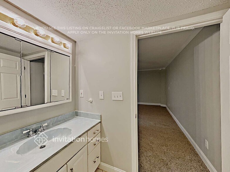 Building Photo - 116 Wilby Dr