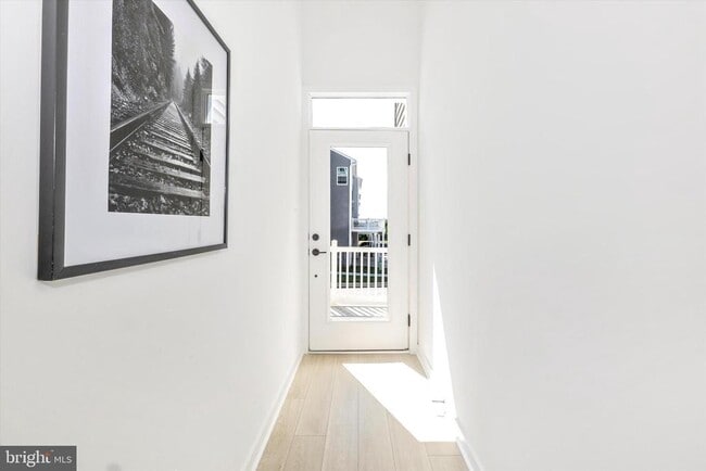 Building Photo - 1631 Blacksmith Wy