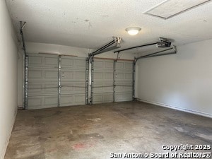 Building Photo - 8231 Meadow Forest St