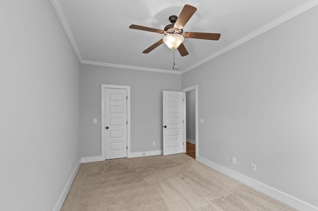 Building Photo - AVAILABLE NOW IN GERMANTOWN. Great Walkable Neighborhood! 3 Bed 2.5 Bath Town Home. $3,100 Per Month