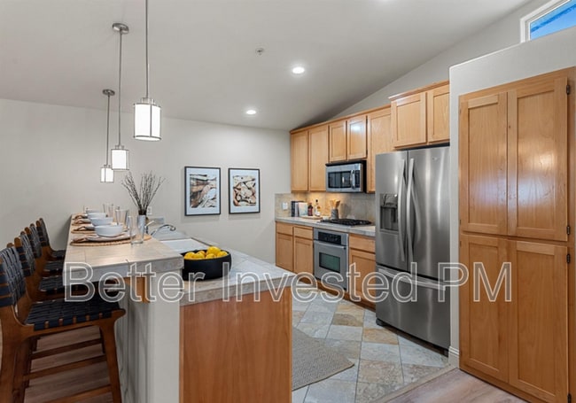 Building Photo - 14636 Jomark Ln