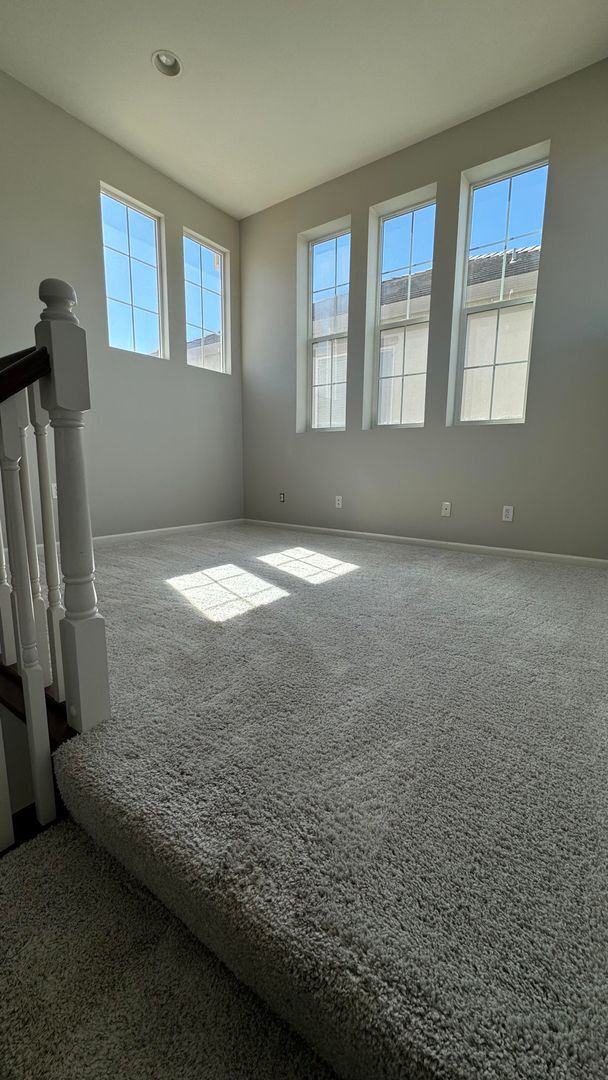 Building Photo - 123 Hearthstone Dr