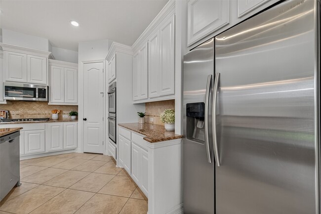 Building Photo - 27510 Villa Mountain Ct