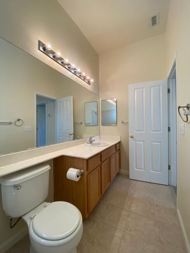 Building Photo - Beautiful Home in Stonelake Coming Soon!