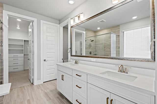 Building Photo - 2201 Cherrybark Trl