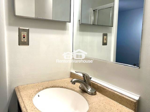 Building Photo - 10606 Partridge Ln