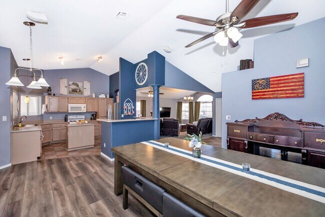 Building Photo - Pool home for rent August 1, 2025