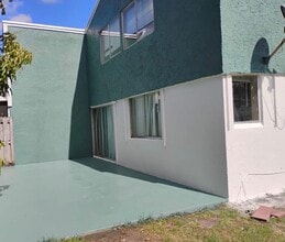 Building Photo - 5031 NW 6th St