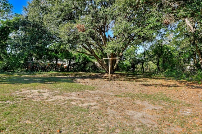 Building Photo - 2618 Providence Ct