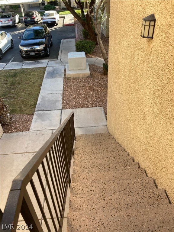 Building Photo - 7885 W Flamingo Rd