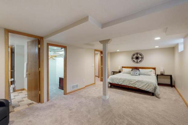 Building Photo - 1106 8th Ave SW