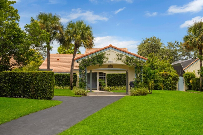 Primary Photo - 2291 Las Casitas Dr