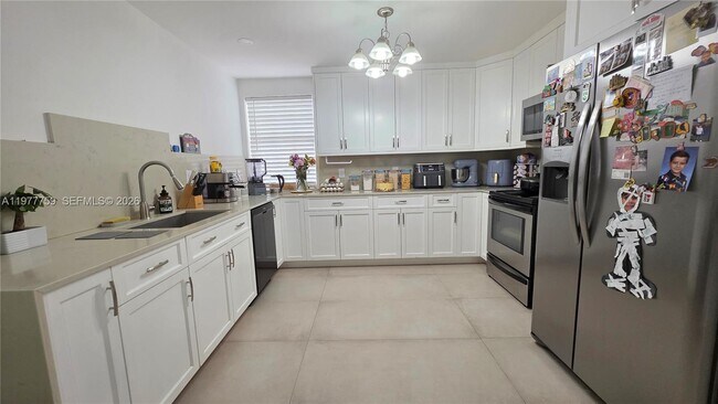 Building Photo - 15856 SW 112th Terrace