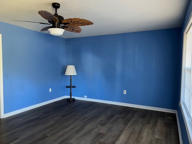 Building Photo - YEAR-ROUND - UNFURNISHED - SINGLE FAMILY - LEWES