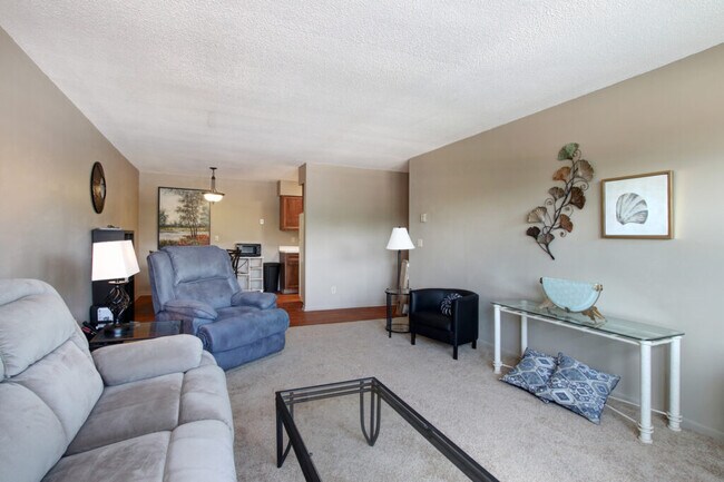 Building Photo - 522 Cherokee St