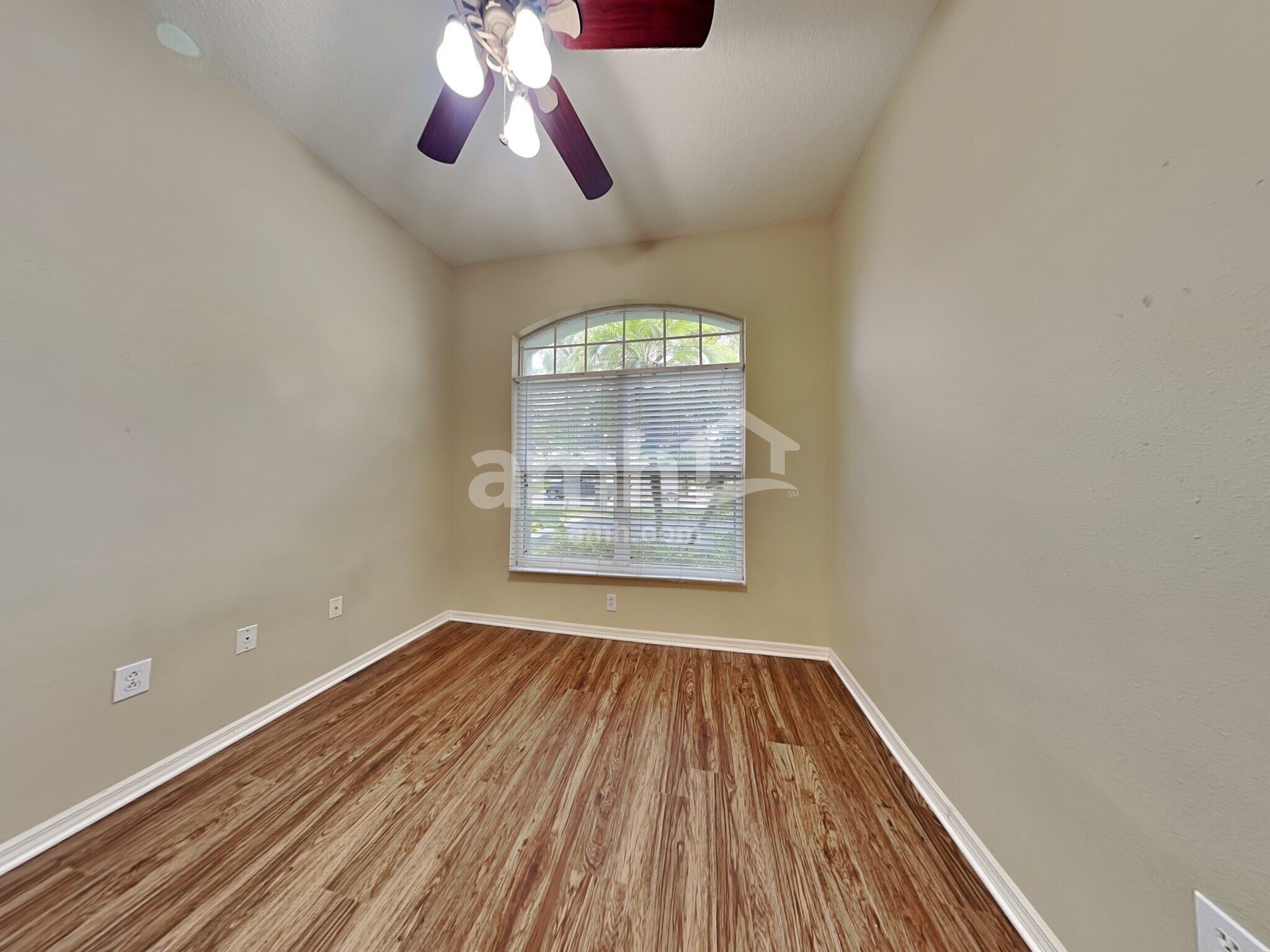 Building Photo - 17004 Falconridge Rd