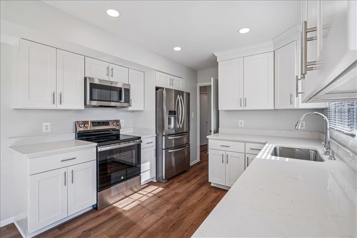 Building Photo - 2820 Belair Dr