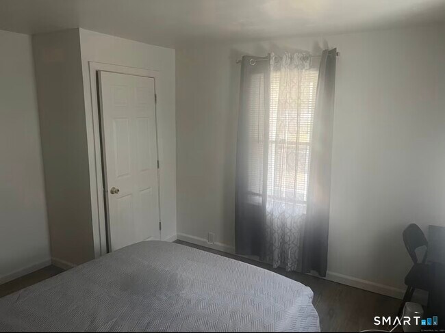 Building Photo - 24 Judson Ave