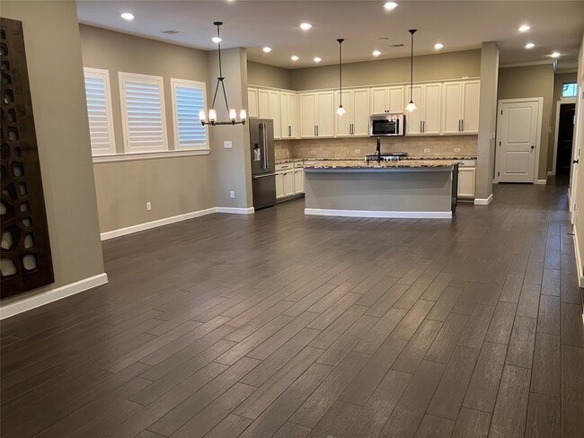 Building Photo - 131 Castlegate Ln