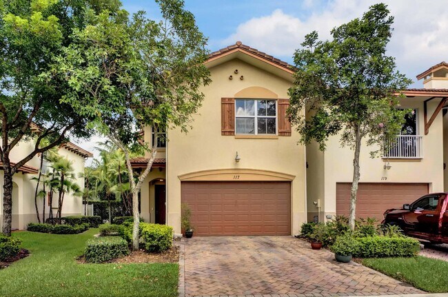 Primary Photo - 117 E Prive Cir