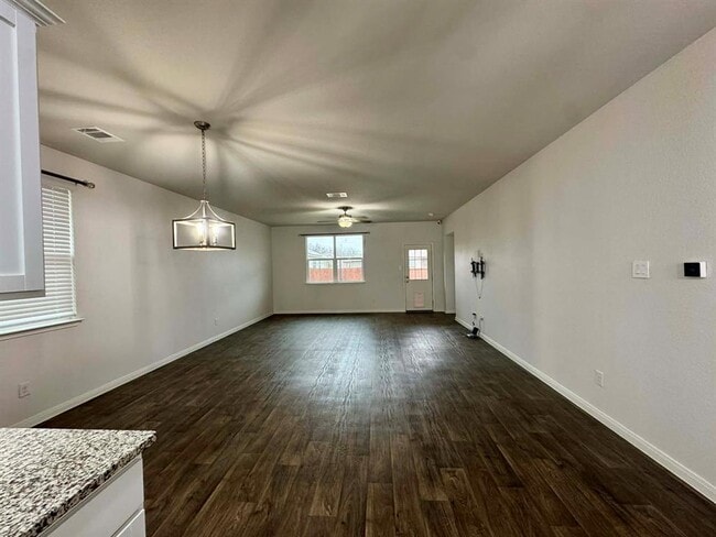 Building Photo - 251 Cherry Laurel Ln