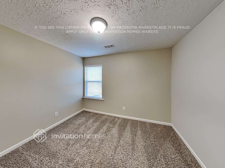 Building Photo - 6160 Smoke Ridge Ln
