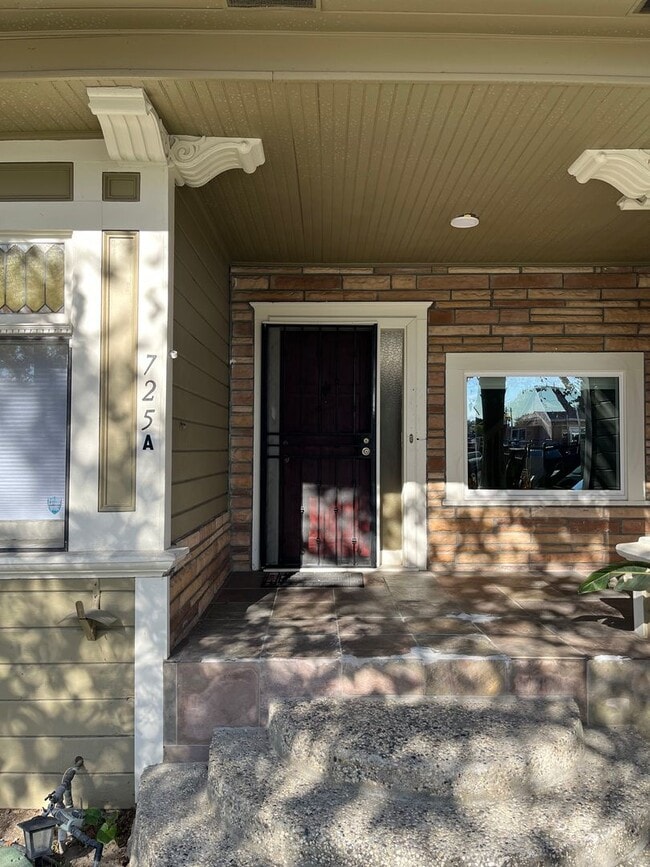 Building Photo - Beautiful 4 Bedroom, 2 Bath Home in Downtown San Jose