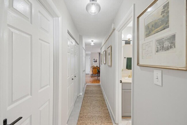 Building Photo - 1150 Collier Rd NW