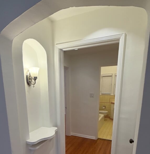 Building Photo - 6130 Orange St