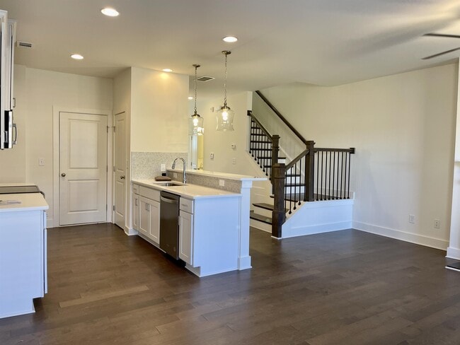 Building Photo - 23 Auburn Crossing Dr