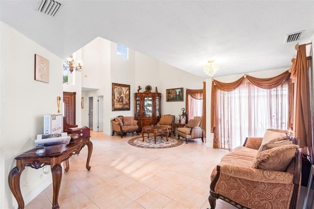 Building Photo - 9505 Aegean Dr