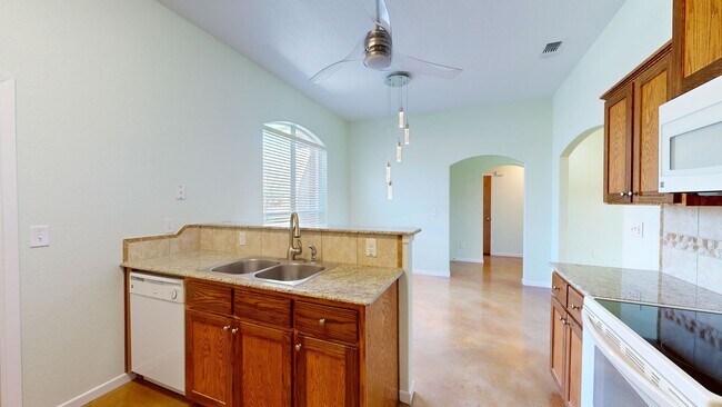 Building Photo - GORGEOUS HOME IN NOLANVILLE CLOSE TO FORT ...