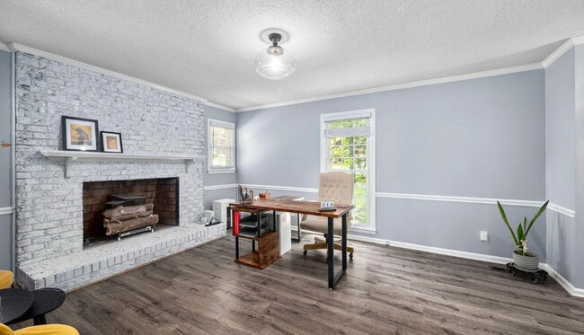 Building Photo - 3312 Shannon Cir