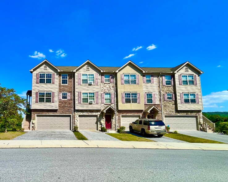 Building Photo - 123 High Pointe Dr