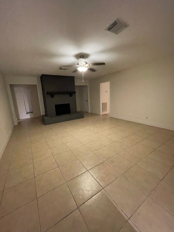 Building Photo - 10510 Hidden Lake Ln