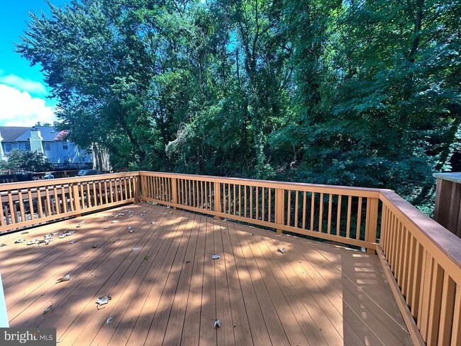 Building Photo - 6025 Crocus Ct