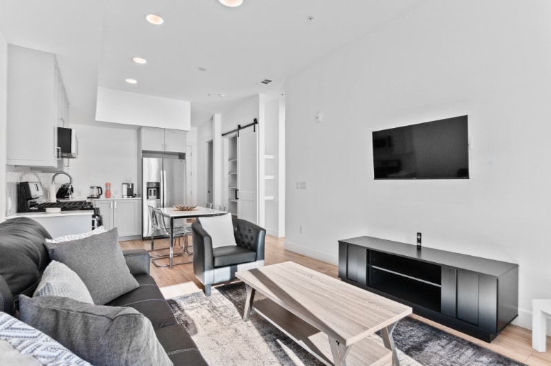 Building Photo - 2876 W 53rd Ave