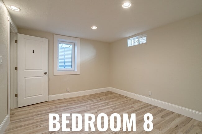 Building Photo - 10490 W Dakota Ave