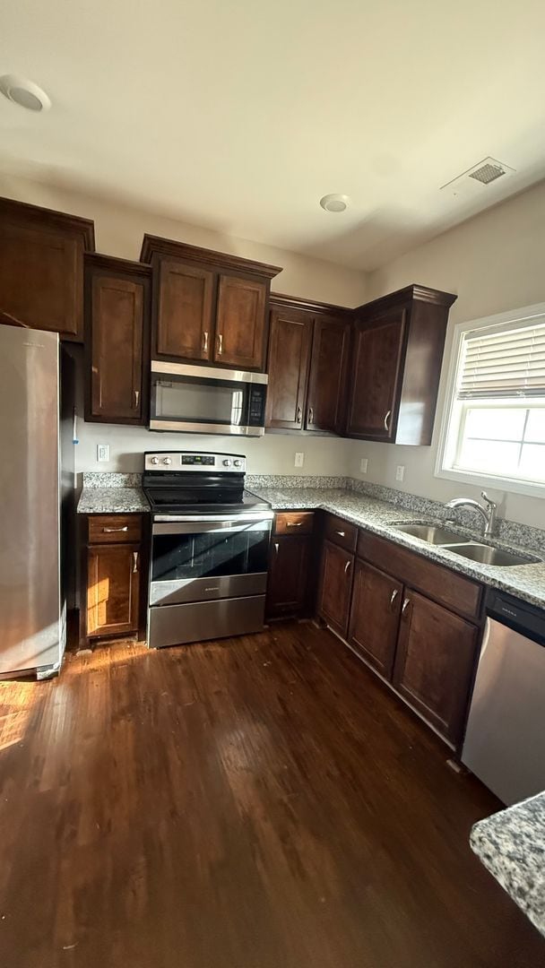 Building Photo - 309 Prosperous Ln