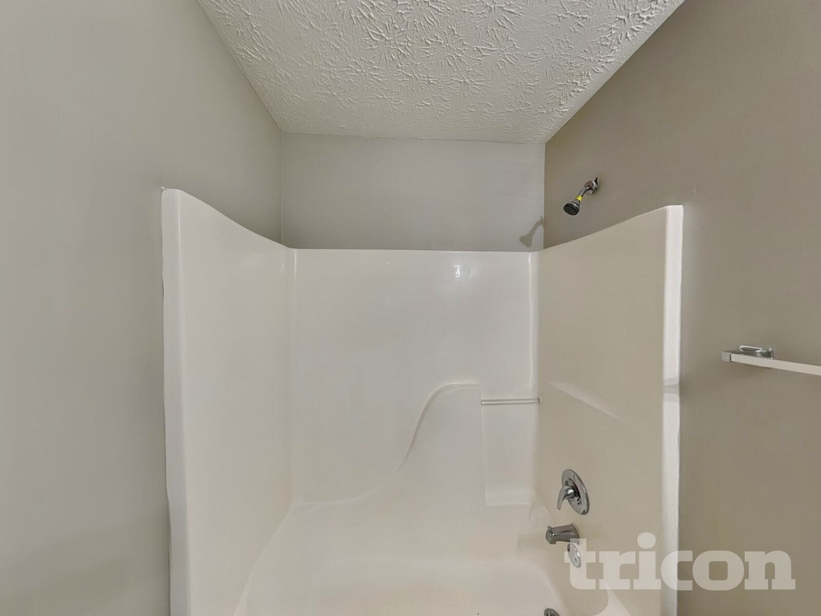 Building Photo - 1420 Buckingham Pl