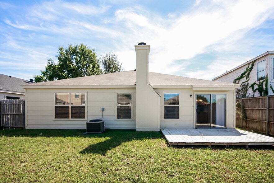 Building Photo - 1308 Wintercreek Dr