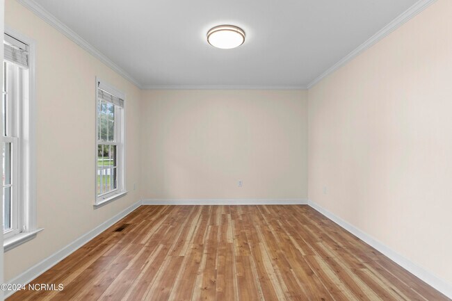 Building Photo - 210 Egret Point Dr