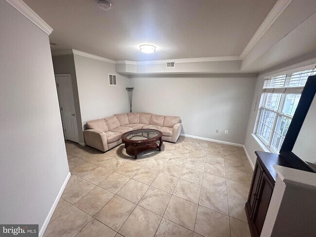 Building Photo - 6493 Powatan Knoll Ct