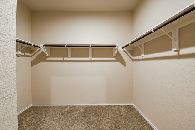 Building Photo - 16744 Lonely Pines Dr