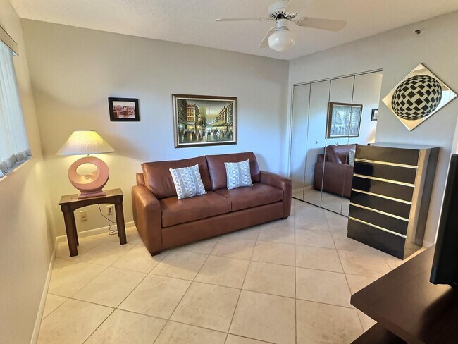 Building Photo - 14476 Amberly Ln